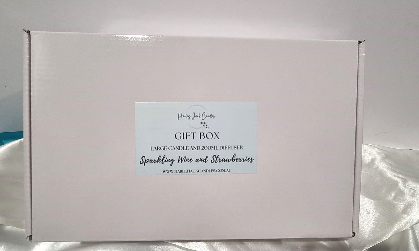 Gift Box - Large Candle and 200ml Diffuser